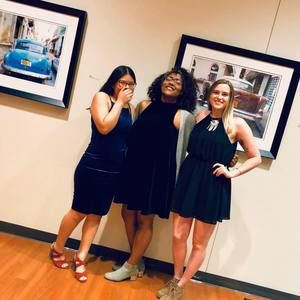 Meet your Posher, Olivia